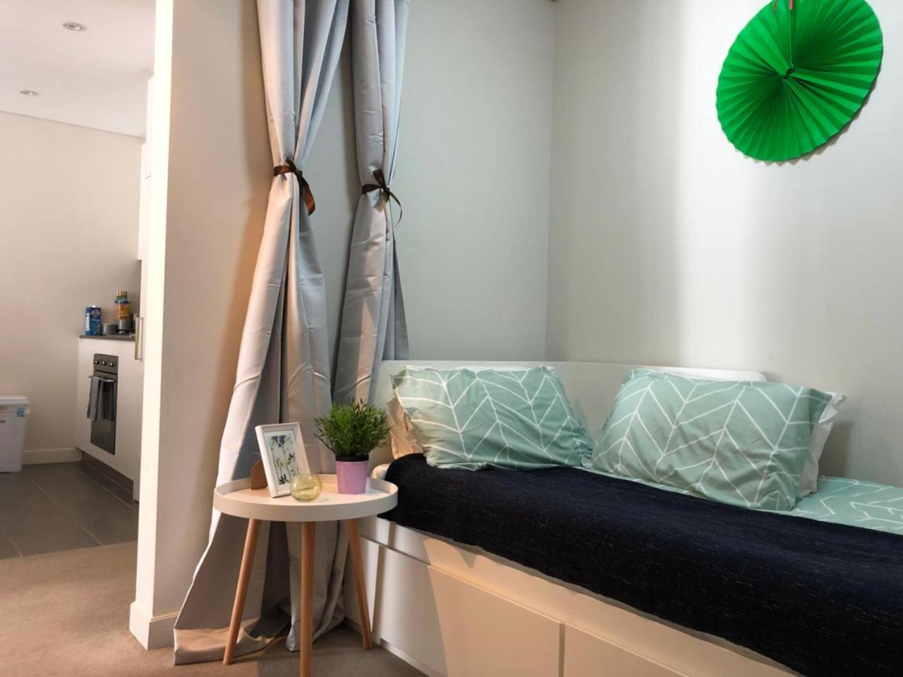 Exquisite Family Home +Parking, Close To Cbd シドニー エクステリア 写真